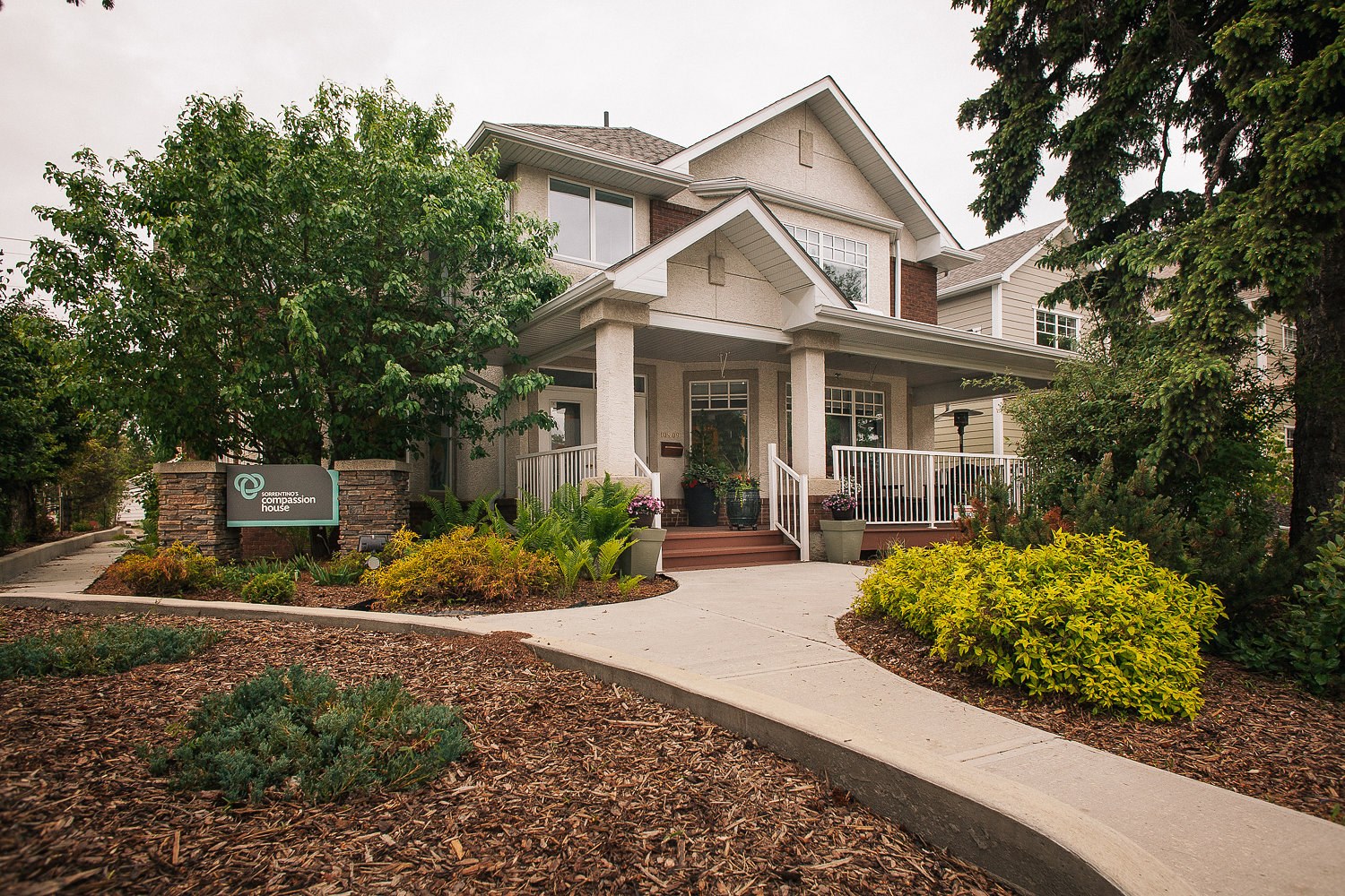 Mother and daughter leading fundraiser walk to support women with